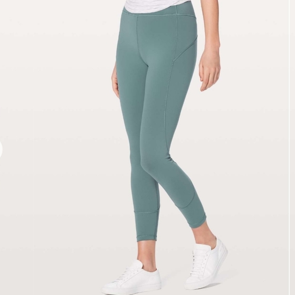 lululemon athletica Pants - Lululemon In Movement Tight 7/8